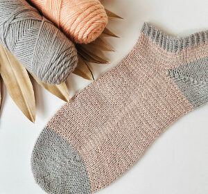 Toe-up streepjessokken breien